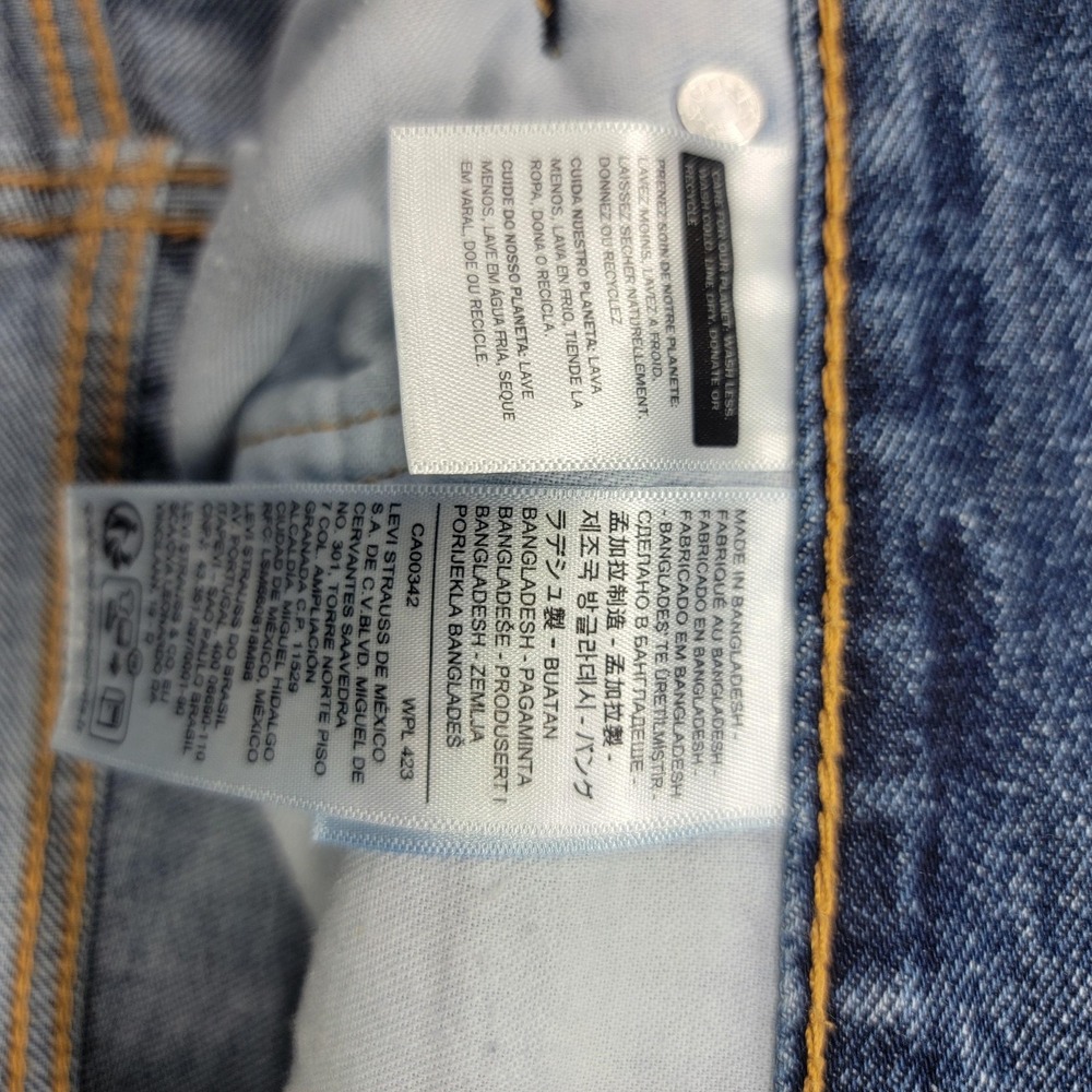 Levis 505 Jeans Mens 38x32 Blue Regular Fit Straight Leg Medium Wash Denim Pants - Picture 13 of 15